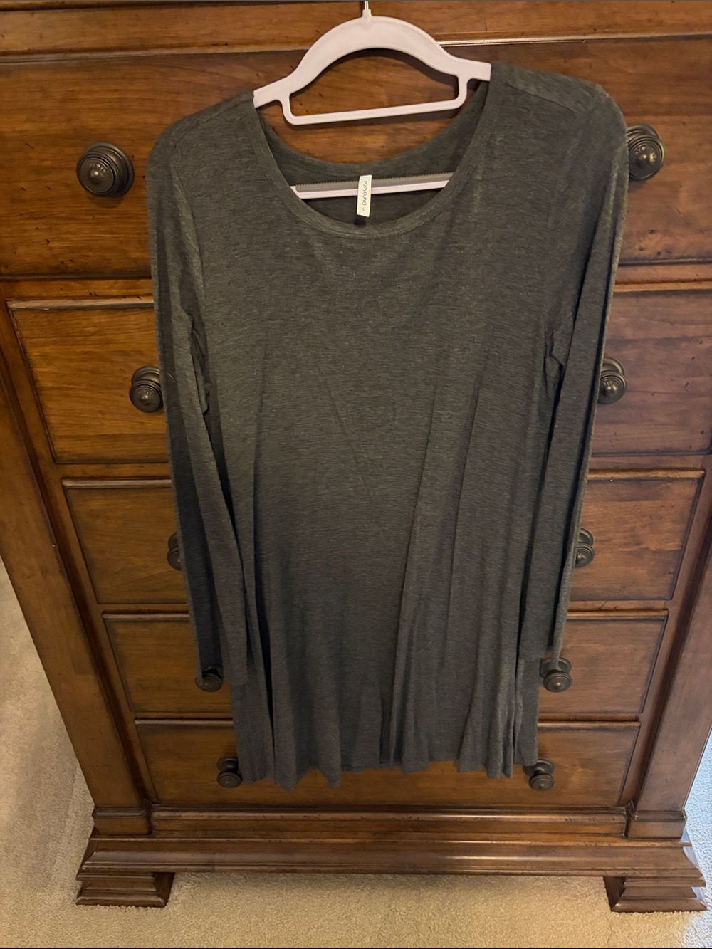 Women's Long Sleeve Scoop Neck Tee - Charcoal Gray